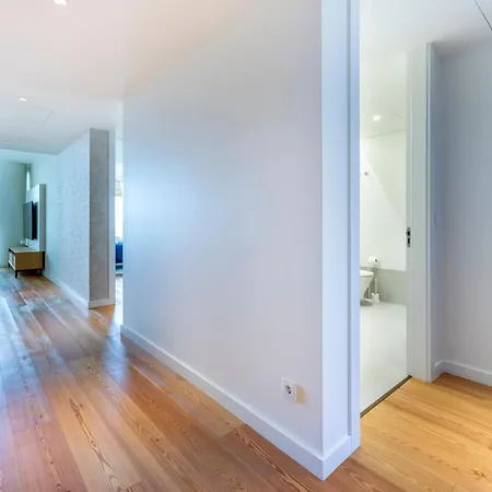 Bayline - Bhyat Luxe Armacao de Pera