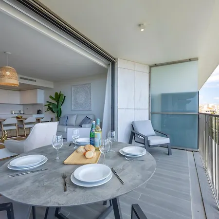 Bayline - Bhyat Luxe Apartment