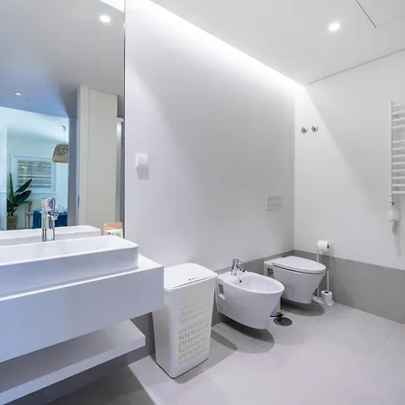 Bayline - Bhyat Luxe * Armacao de Pera