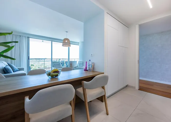 Bayline - Bhyat Luxe Apartment Armacao de Pera